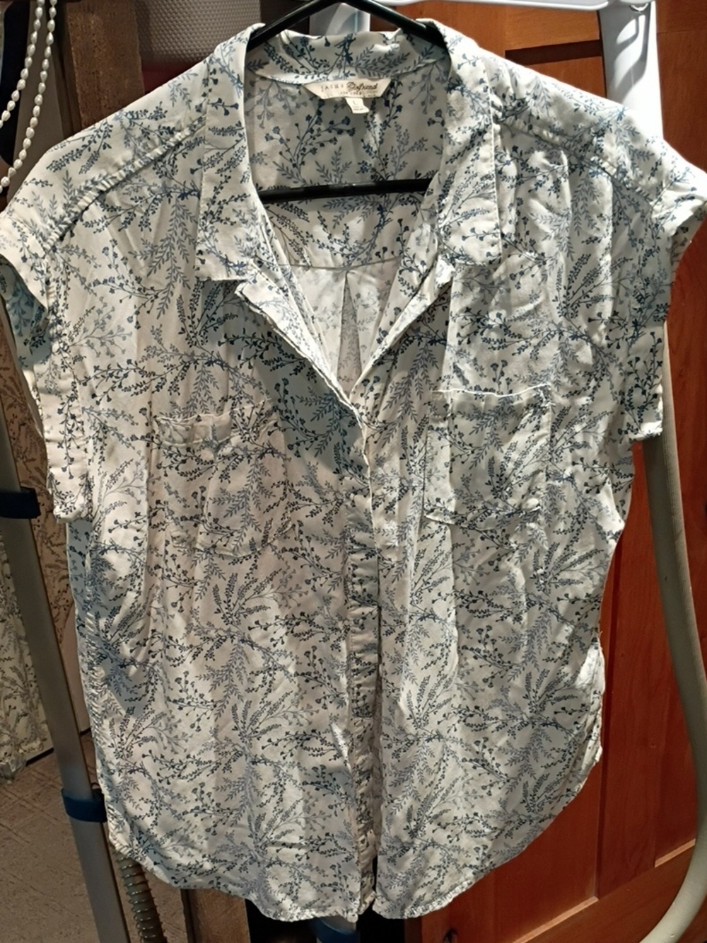 JACHS Girlfriend Cream Top with Blue Floral Print